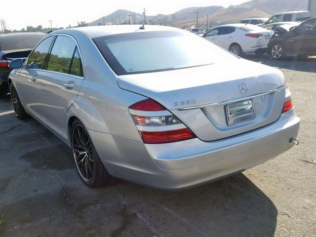 WDDNG71X47A082184 - 2007 MERCEDES-BENZ S 550 SILVER photo 3