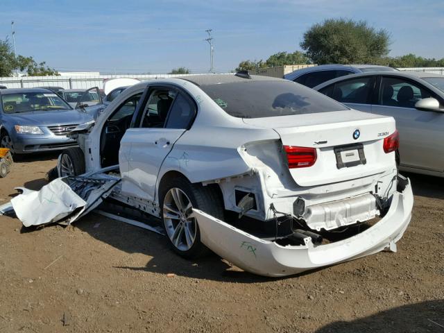 WBA8D9G39HNU62810 - 2017 BMW 330 XI WHITE photo 3