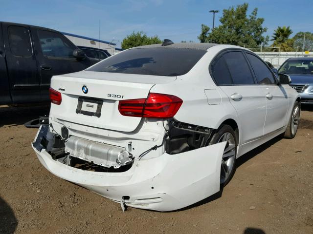 WBA8D9G39HNU62810 - 2017 BMW 330 XI WHITE photo 4