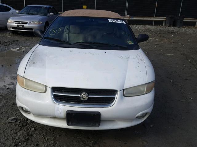 3C3EL55H7WT292075 - 1998 CHRYSLER SEBRING JX WHITE photo 9