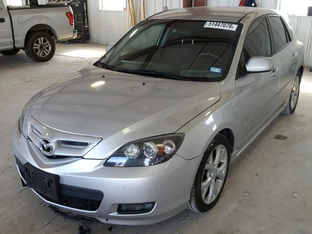 JM1BK143971762972 - 2007 MAZDA 3 HATCHBAC SILVER photo 2