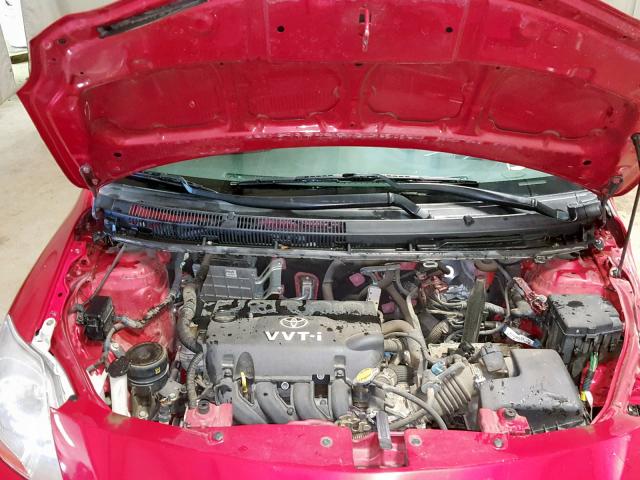 JTDBT923271055761 - 2007 TOYOTA YARIS RED photo 7