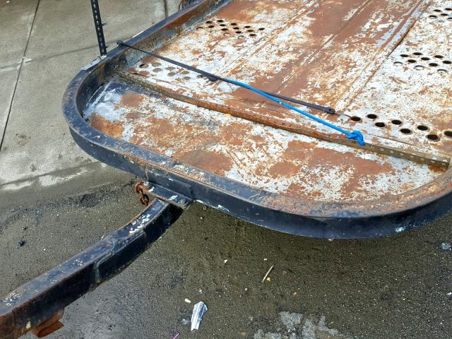 LCAA830T6GT101336 - 1999 UTILITY TRAILER BLACK photo 8