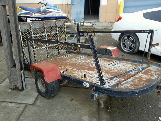 LCAA830T6GT101336 - 1999 UTILITY TRAILER BLACK photo 9