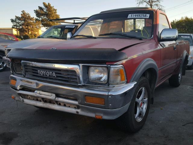 4TARN81A0NZ046215 - 1992 TOYOTA PICKUP MAROON photo 2