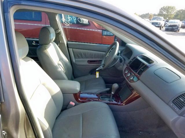 4T1BE32K65U550678 - 2005 TOYOTA CAMRY LE GRAY photo 5