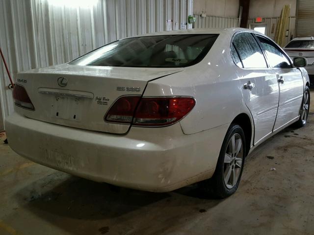 JTHBA30G155092751 - 2005 LEXUS ES 330 WHITE photo 4