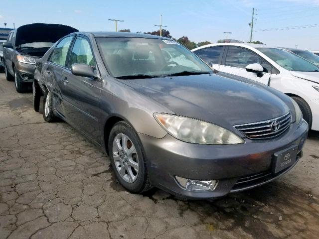 4T1BE30K55U520526 - 2005 TOYOTA CAMRY LE GOLD photo 1