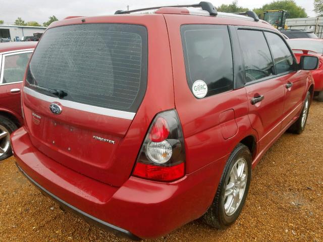 JF1SG66608H728911 - 2008 SUBARU FORESTER S RED photo 4