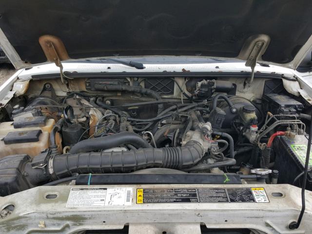 4F4YR16U82TM09557 - 2002 MAZDA B3000 CAB WHITE photo 7