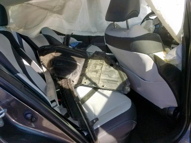 JTDKARFP9J3085614 - 2018 TOYOTA PRIUS PRIM 石墨色 照片 6