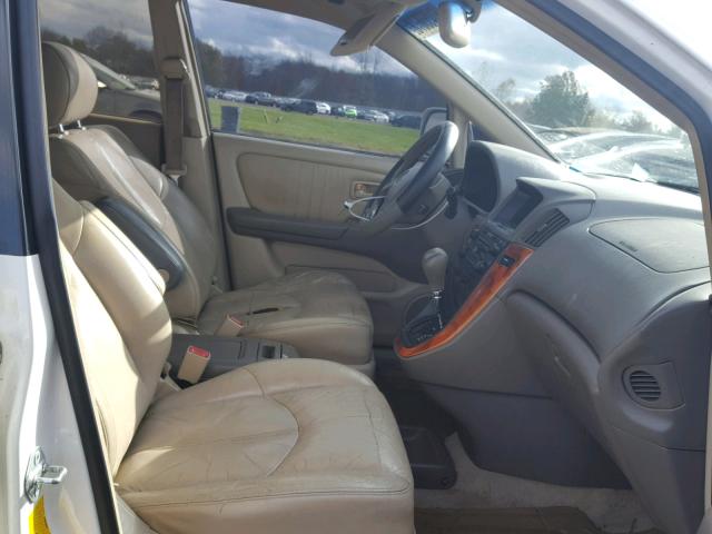 JT6HF10U2X0066464 - 1999 LEXUS RX 300 WHITE photo 5