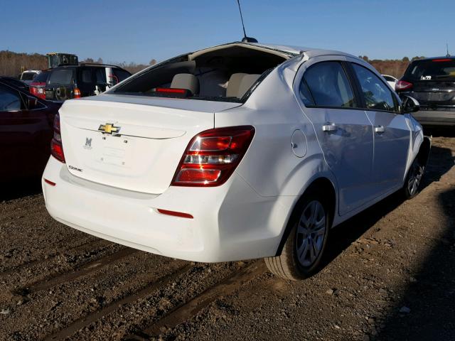 1G1JB5SH6H4175381 - 2017 CHEVROLET SONIC LS 白色 照片 4