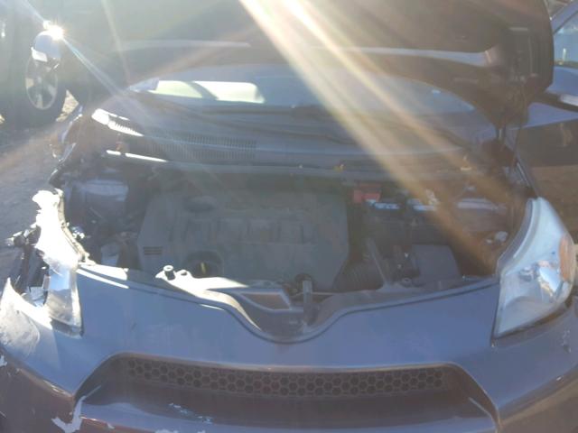 JTKKU4B4XC1027847 - 2012 TOYOTA SCION XD GRAY photo 7