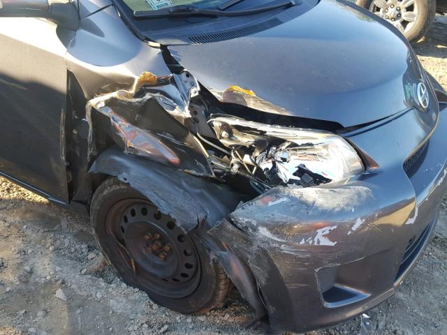 JTKKU4B4XC1027847 - 2012 TOYOTA SCION XD GRAY photo 9