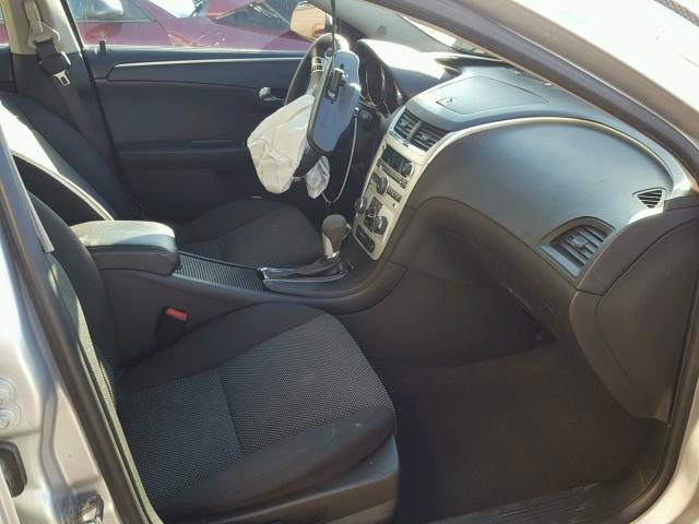 1G1ZC5E00CF391763 - 2012 CHEVROLET MALIBU 1LT 银色 照片 5
