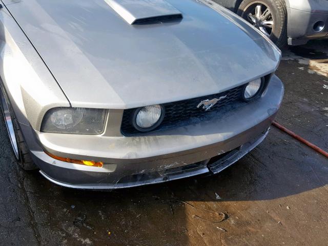 1ZVHT82H085116399 - 2008 FORD MUSTANG GT SILVER photo 9