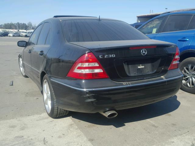 WDBRF52H76F790388 - 2006 MERCEDES-BENZ C GENERATI BLACK photo 3