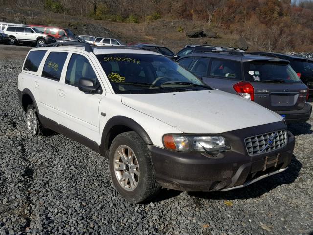 YV1SZ59H841126914 - 2004 VOLVO XC70 WHITE photo 1