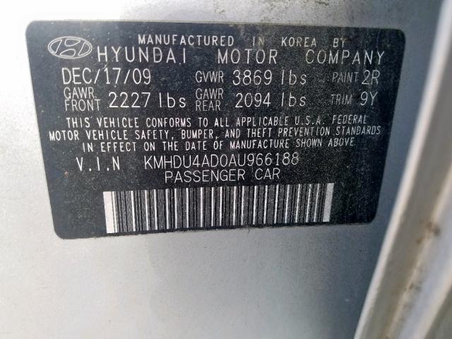 KMHDU4AD0AU966188 - 2010 HYUNDAI ELANTRA BL SILVER photo 10