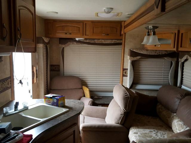 1UJBJ0BS1A1CB0296 - 2010 JAYCO EAGLE  WHITE photo 6