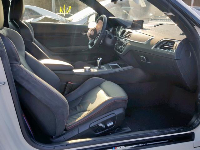 WBS2U7C50KVB09332 - 2019 BMW M2 COMPETI Սպիտակ լուսանկար 5