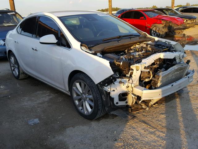 1G4PR5SK6E4149038 - 2014 BUICK VERANO CON WHITE photo 1