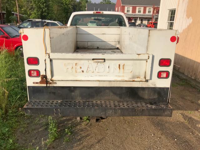 1FDWF35P36EB83417 - 2006 FORD F350 SRW S WHITE photo 2