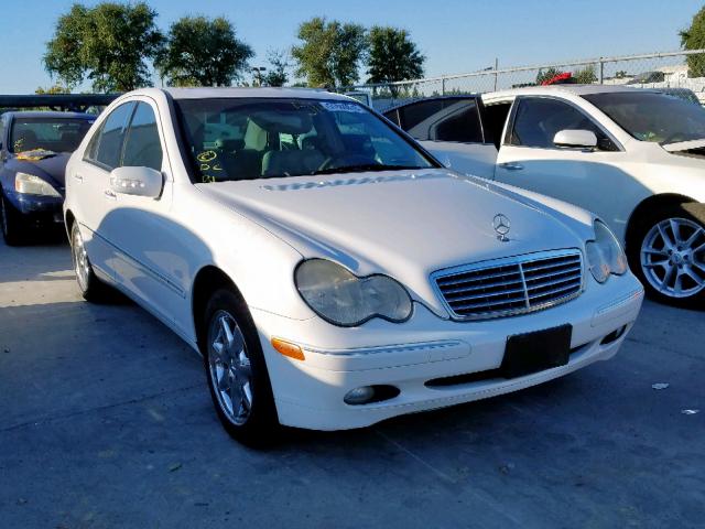 WDBRF61J61F108281 - 2001 MERCEDES-BENZ C 240 WHITE photo 1