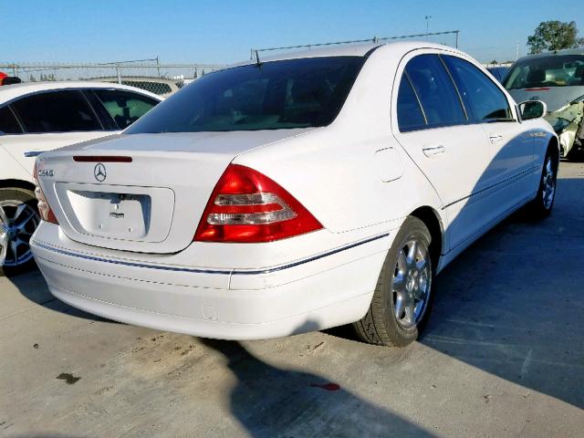 WDBRF61J61F108281 - 2001 MERCEDES-BENZ C 240 WHITE photo 4