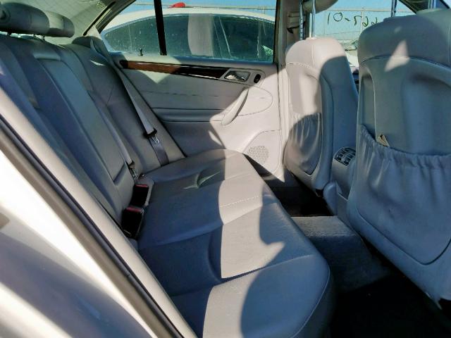 WDBRF61J61F108281 - 2001 MERCEDES-BENZ C 240 WHITE photo 6