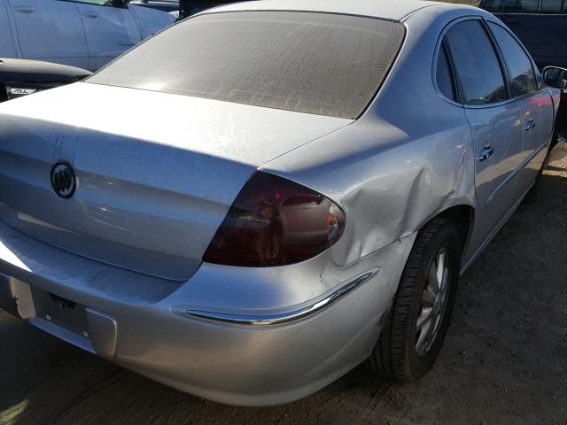 2G4WD582X91144010 - 2009 BUICK LACROSSE C SILVER photo 4