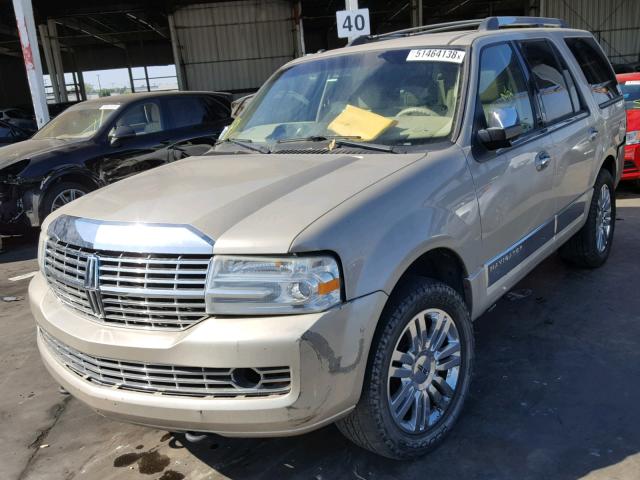 5LMFU28577LJ08787 - 2007 LINCOLN NAVIGATOR GOLD photo 2