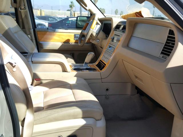 5LMFU28577LJ08787 - 2007 LINCOLN NAVIGATOR GOLD photo 5