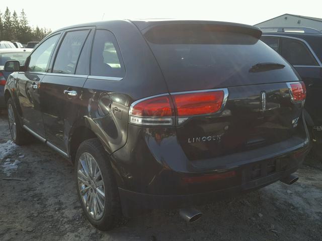 2LMDJ8JK0DBL06682 - 2013 LINCOLN MKX BLACK photo 3