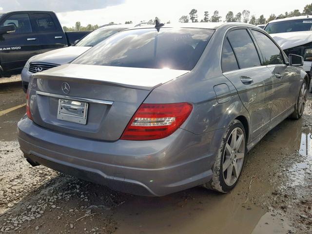 WDDGF4HB0EA950571 - 2014 MERCEDES-BENZ C 250 SILVER photo 4