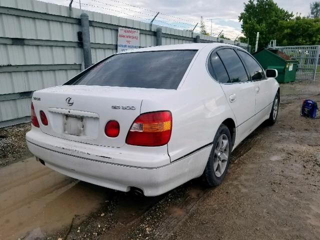 JT8BD68S6Y0097415 - 2000 LEXUS GS 300 WHITE photo 4