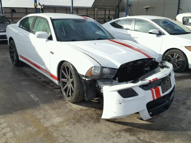 2C3CDXAT7DH580355 - 2013 DODGE CHARGER PO WHITE photo 1