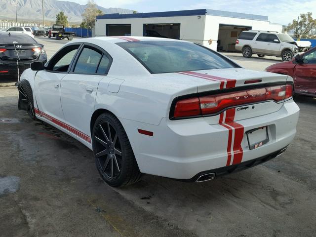 2C3CDXAT7DH580355 - 2013 DODGE CHARGER PO WHITE photo 3