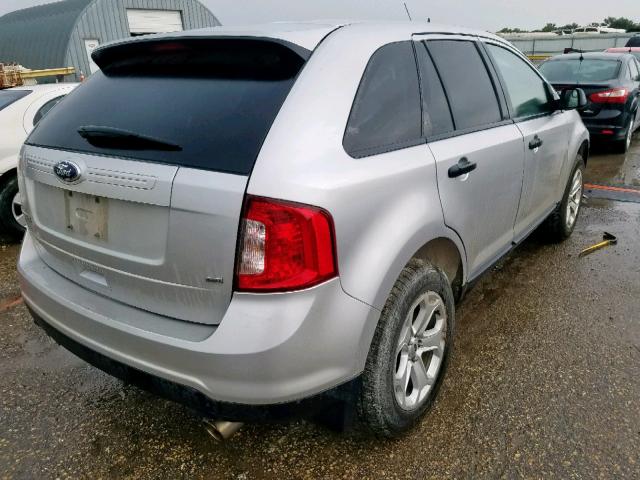 2FMDK4GC6EBB55477 - 2014 FORD EDGE SE SILVER photo 4