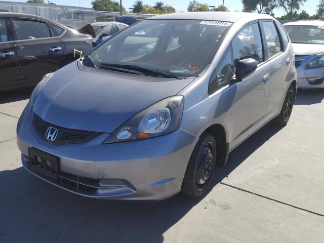 JHMGE8H2XAS026761 - 2010 HONDA FIT SILVER photo 2