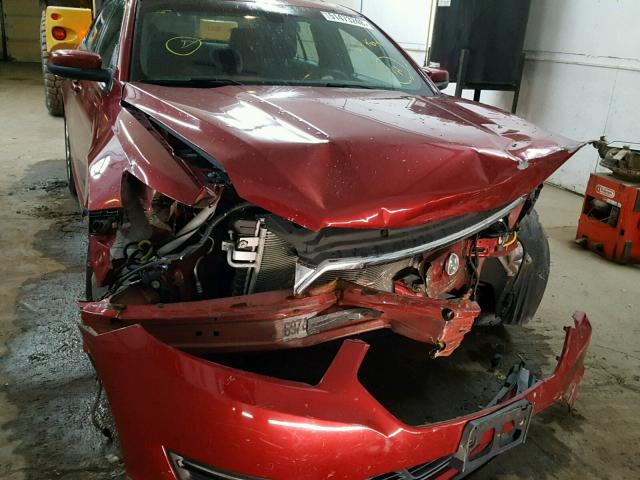 1FAHP2H89EG142081 - 2014 FORD TAURUS SEL RED photo 9