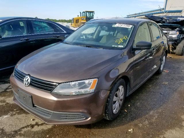 3VW2K7AJ5BM360106 - 2011 VOLKSWAGEN JETTA BASE 棕色 照片 2