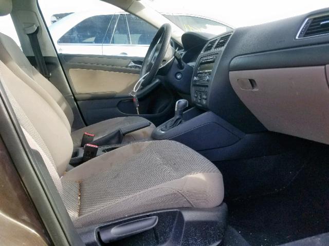 3VW2K7AJ5BM360106 - 2011 VOLKSWAGEN JETTA BASE 棕色 照片 5