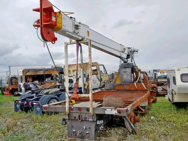 1FDXK84A4JVA33464 - 1988 FORD F800 F WHITE photo 4