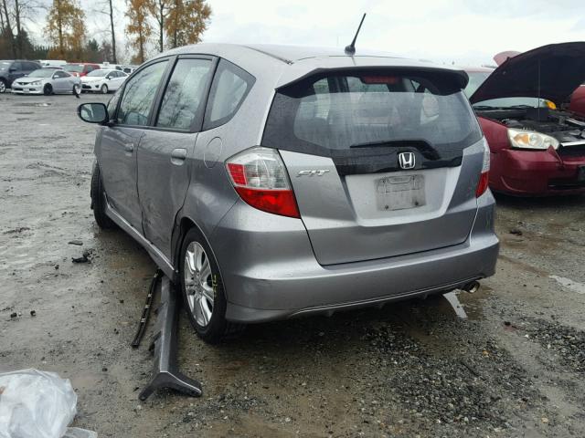 JHMGE8H40AC001802 - 2010 HONDA FIT SPORT SILVER photo 3