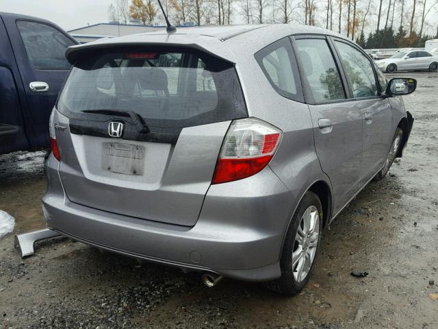 JHMGE8H40AC001802 - 2010 HONDA FIT SPORT SILVER photo 4