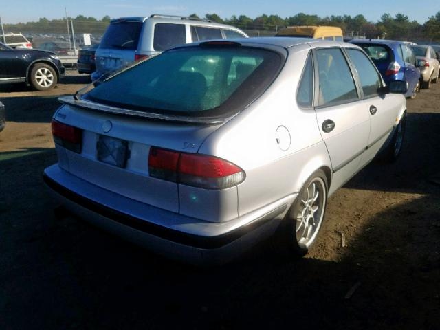 YS3DF55P1X2073467 - 1999 SAAB 9-3 SE SILVER photo 4