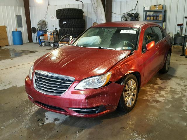 1C3CCBAB3EN146732 - 2014 CHRYSLER 200 LX RED photo 2