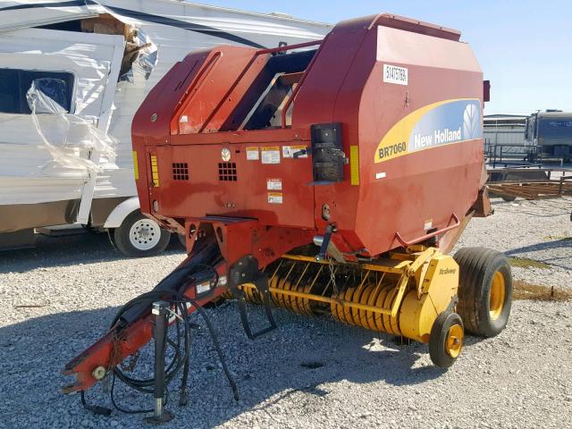 B1LL0FSALE5147576 - 2008 NEWH HAY BALER RED photo 2